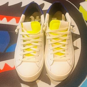 P448 John Sneaker (Men)